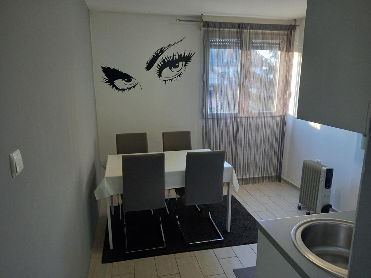Apartment Sven Винковцы Экстерьер фото
